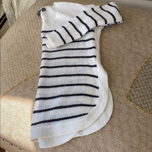 Quinn - Picture 2 of 5